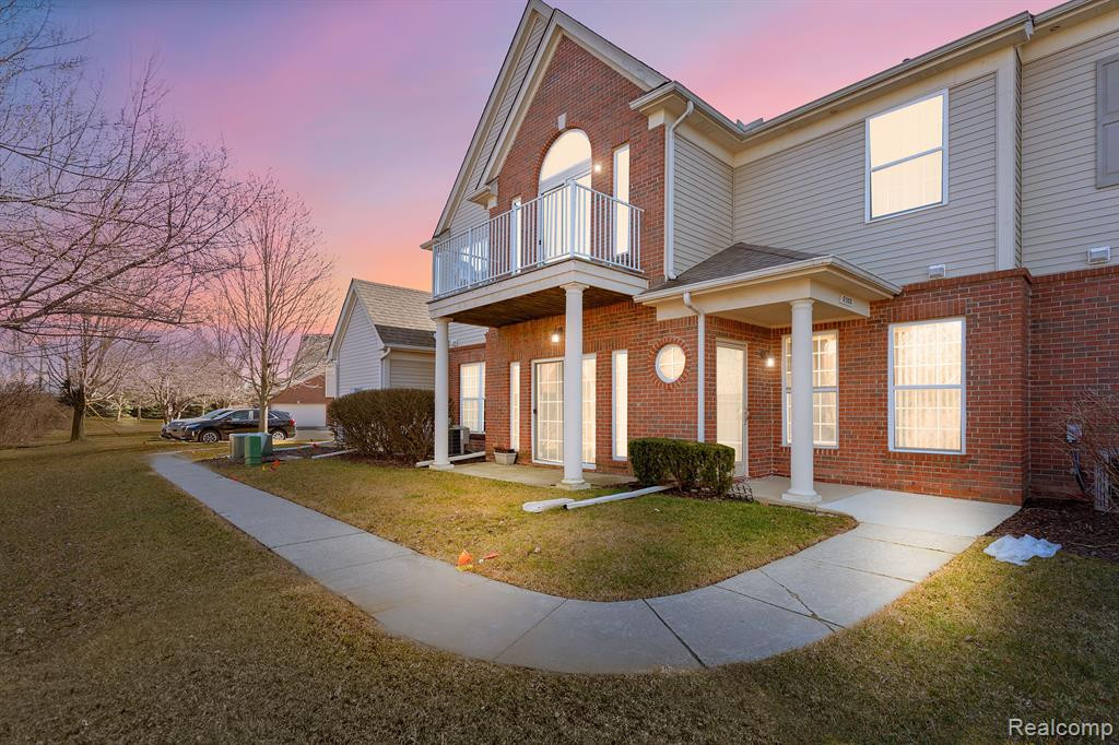 8508 HEYWOOD Circle, Sterling Heights, MI 48312 — front exterior