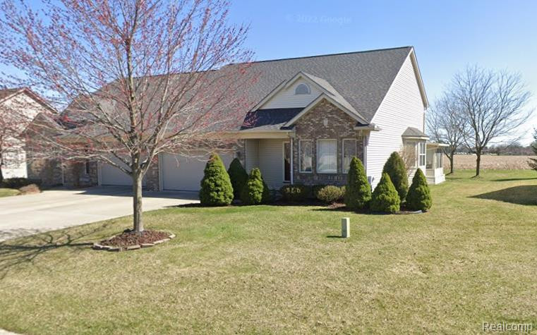 7025 CHASE RUN Lane, Flushing, MI 48433 — Photo 2