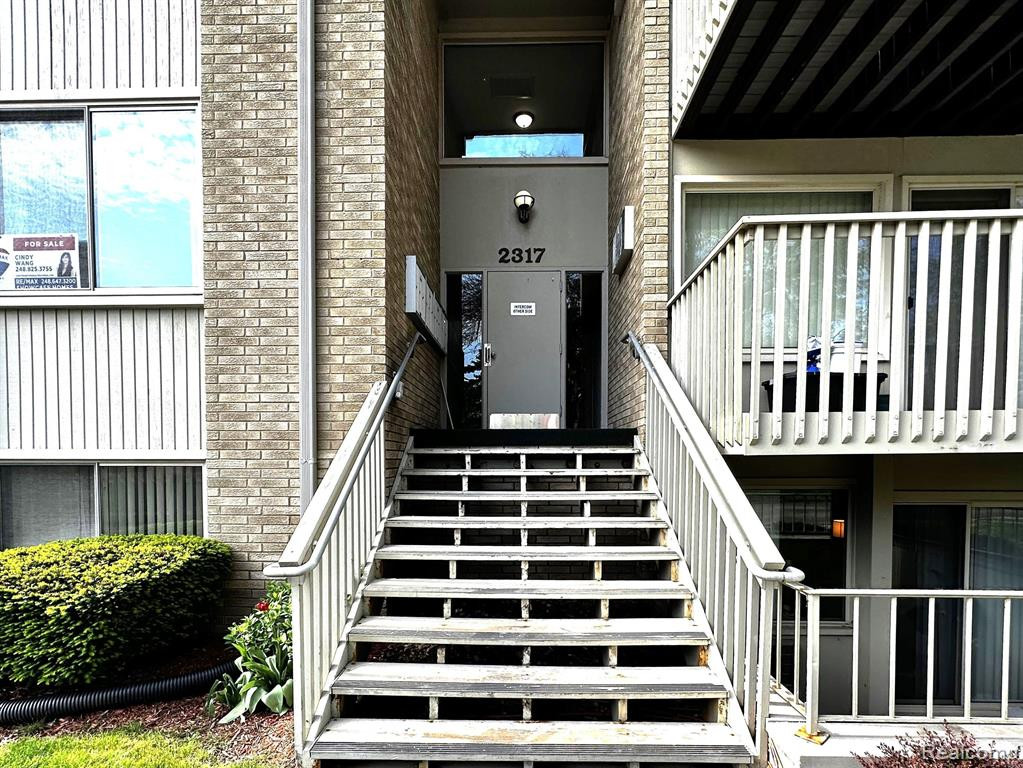 2317 PACKARD Street, B202, Ann Arbor, MI 48104 — Photo 2