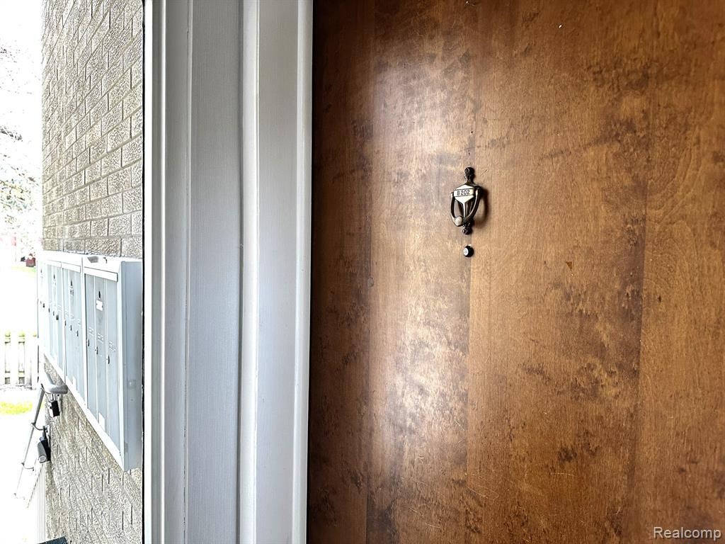 2317 PACKARD Street, B202, Ann Arbor, MI 48104 — Photo 4