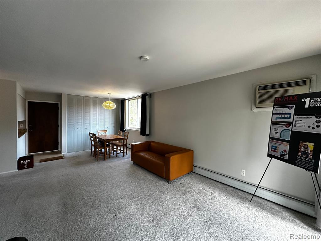 2317 PACKARD Street, B202, Ann Arbor, MI 48104 — Photo 8