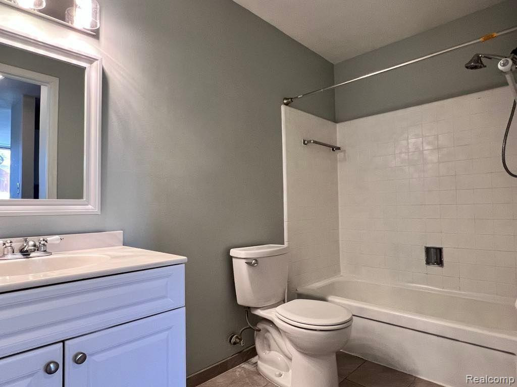 2317 PACKARD Street, B202, Ann Arbor, MI 48104 — Photo 14