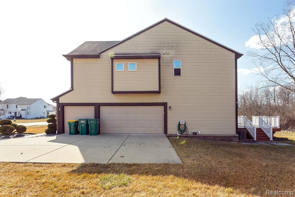 6312 SADIE Lane, Belleville, MI 48111 — Photo 20
