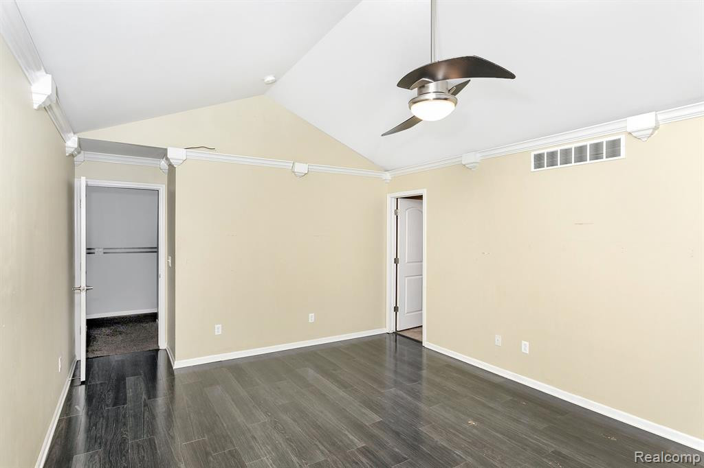 6312 SADIE Lane, Belleville, MI 48111 — Photo 35