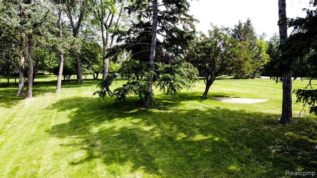 2630 TURTLE LAKE Drive, Bloomfield Hills, MI 48302 — Photo 16