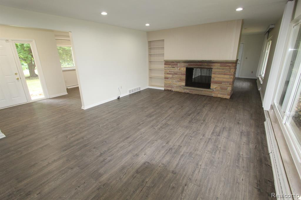 5000 ORCHARD LAKE Road, West Bloomfield, MI 48323 — Photo 13