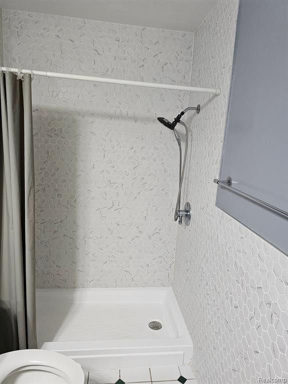 1832 COLONIAL VILLAGE Way, #2, Waterford, MI 48328 — Photo 11