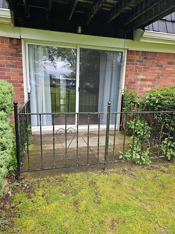 1832 COLONIAL VILLAGE Way, #2, Waterford, MI 48328 — Photo 18