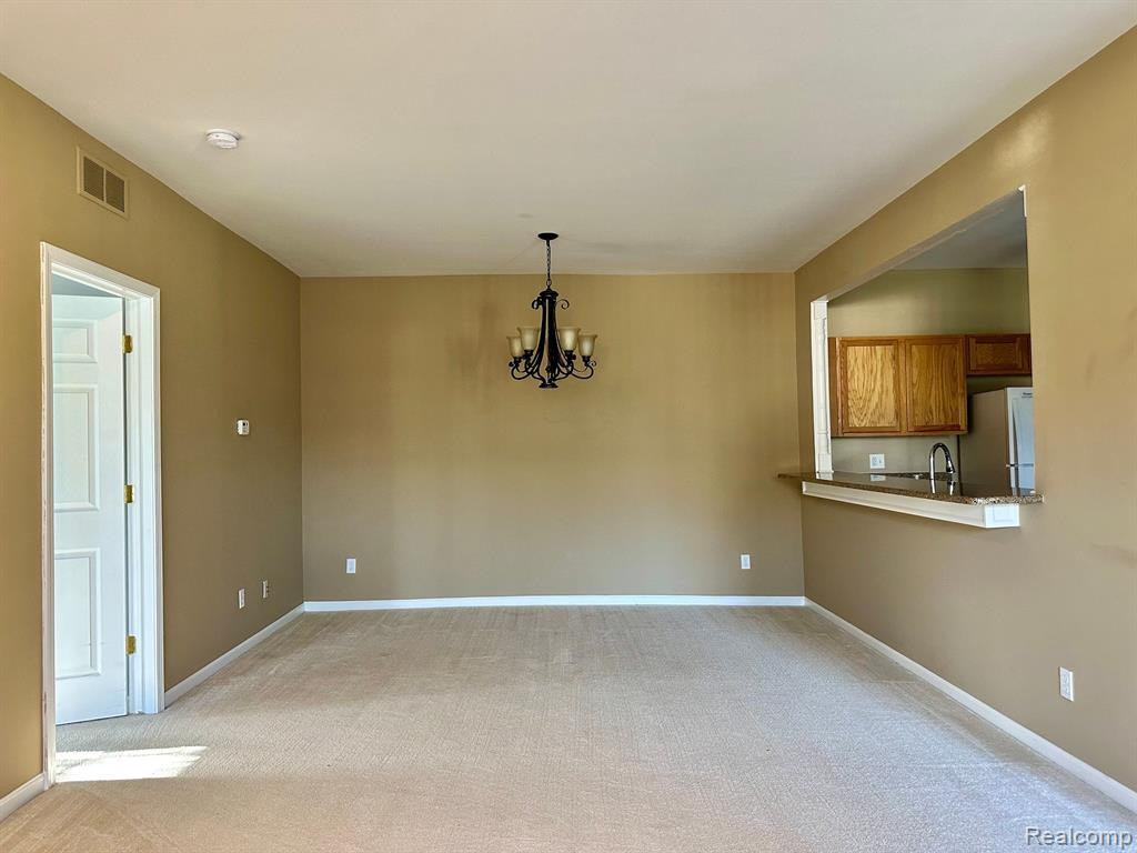 1936 FLAGSTONE Circle, 93, Rochester, MI 48307 — Photo 9