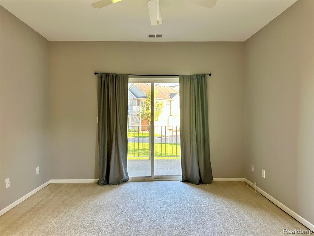 1936 FLAGSTONE Circle, 93, Rochester, MI 48307 — Photo 10