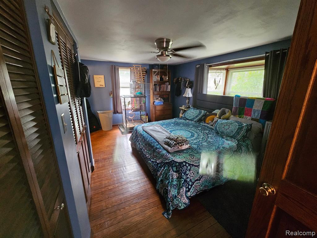 108 N HUNTER Street, Capac, MI 48014 — Photo 5