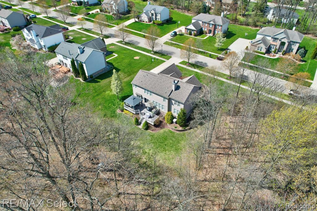 6257 KNOB BEND Drive, Grand Blanc, MI 48439 — Photo 5