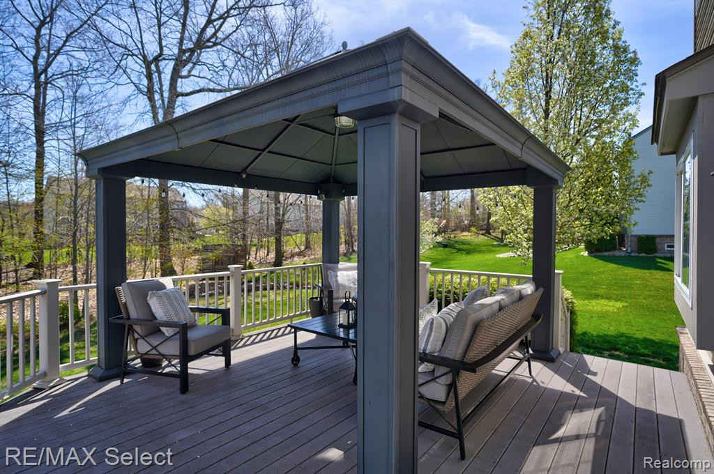 6257 KNOB BEND Drive, Grand Blanc, MI 48439 — Photo 7