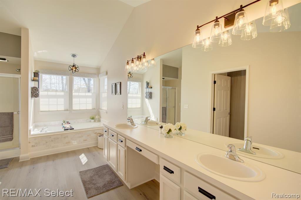 6257 KNOB BEND Drive, Grand Blanc, MI 48439 — Photo 21