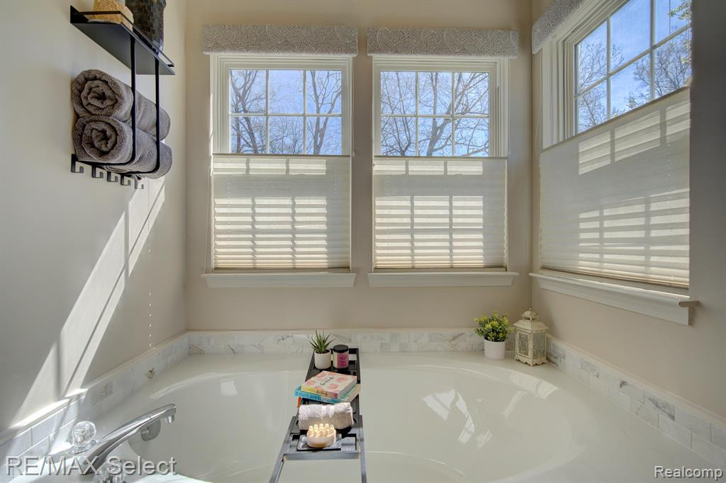 6257 KNOB BEND Drive, Grand Blanc, MI 48439 — Photo 22
