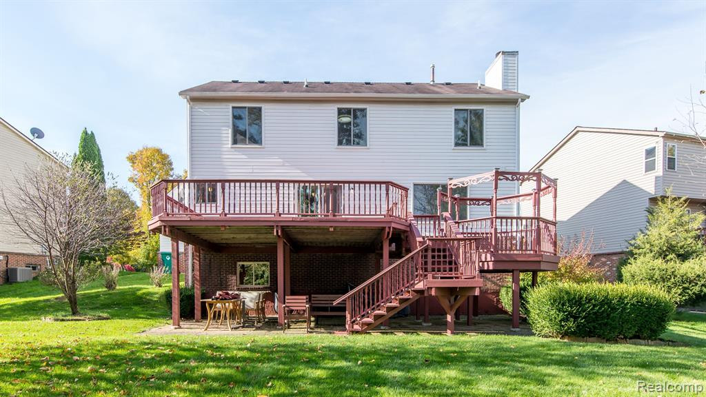 5460 MILL RACE Way, Commerce Twp, MI 48382 — Photo 4