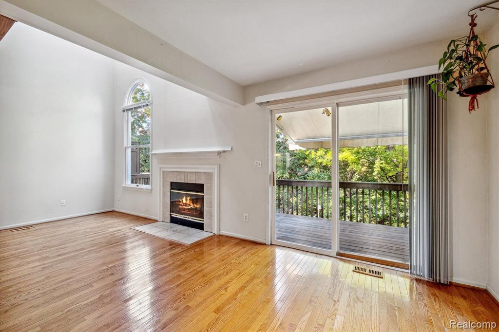 2432 MULBERRY, Ann Arbor, MI 48104 — Photo 13