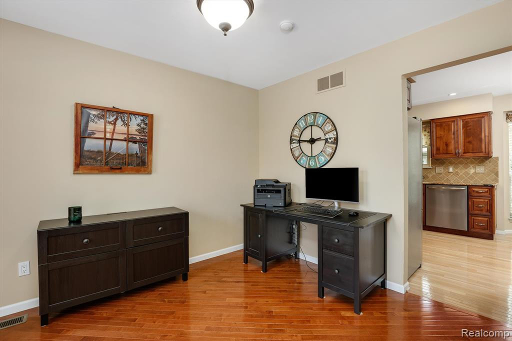 2216 Lone Wolf Lane, Canton, MI 48188 — Photo 7