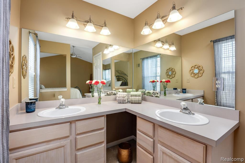 2216 Lone Wolf Lane, Canton, MI 48188 — Photo 23