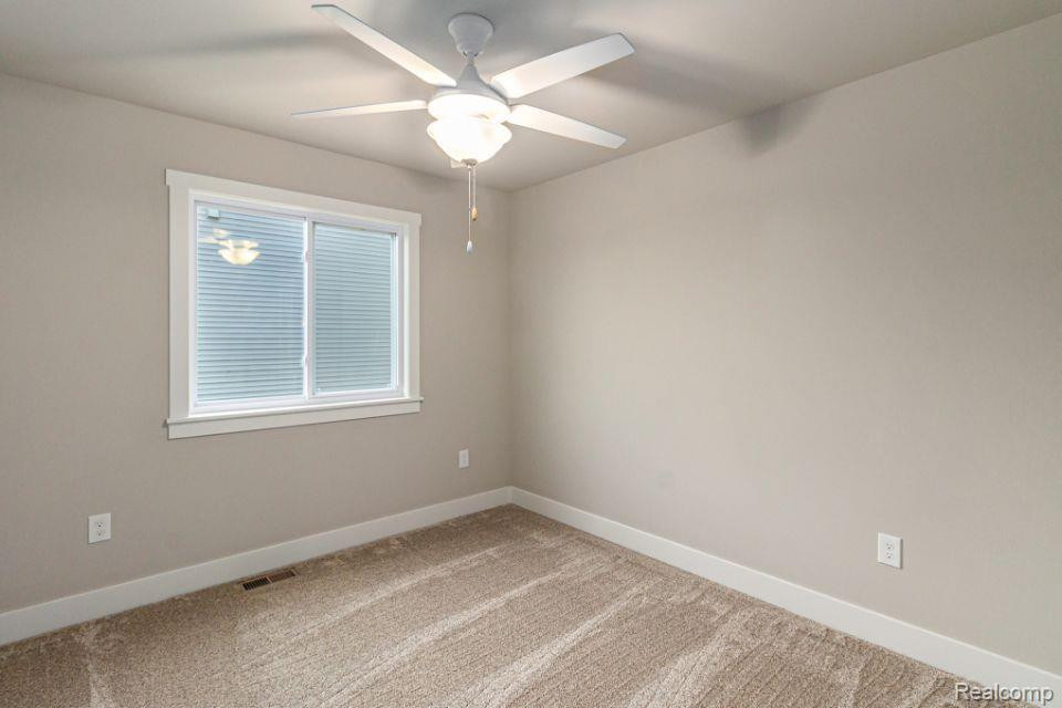 3067 IVY WOOD Circle, Howell, MI 48855 — Photo 6