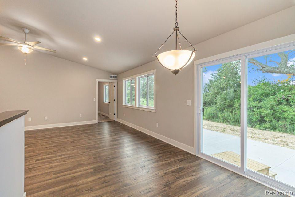 3067 IVY WOOD Circle, Howell, MI 48855 — Photo 11