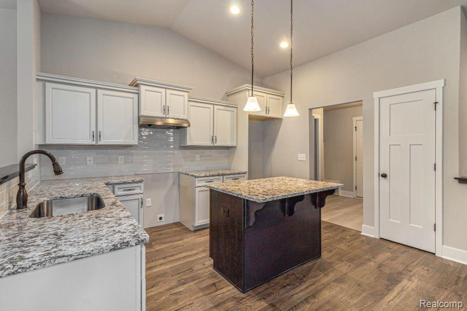 3067 IVY WOOD Circle, Howell, MI 48855 — Photo 19