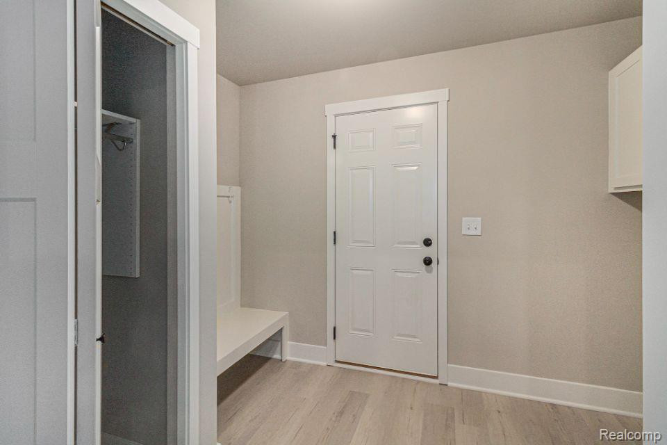 3067 IVY WOOD Circle, Howell, MI 48855 — Photo 20