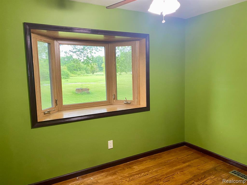44509 ECORSE Road, Belleville, MI 48111 — Photo 6