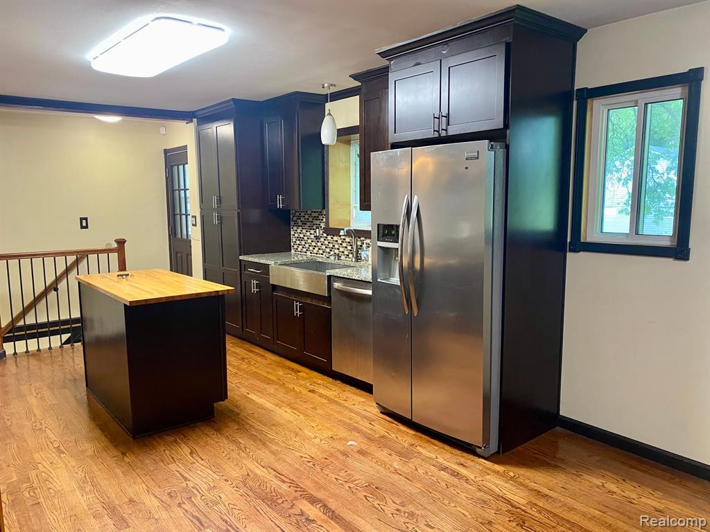 44509 ECORSE Road, Belleville, MI 48111 — Photo 7