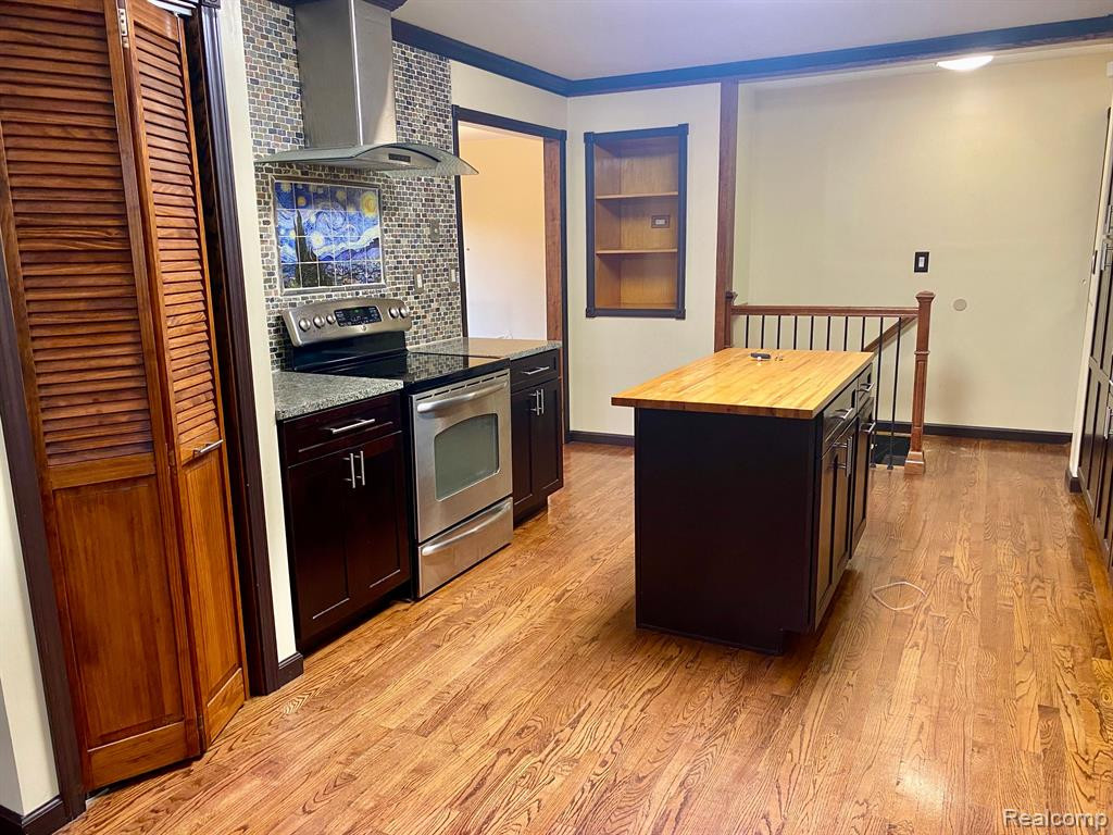 44509 ECORSE Road, Belleville, MI 48111 — Photo 8