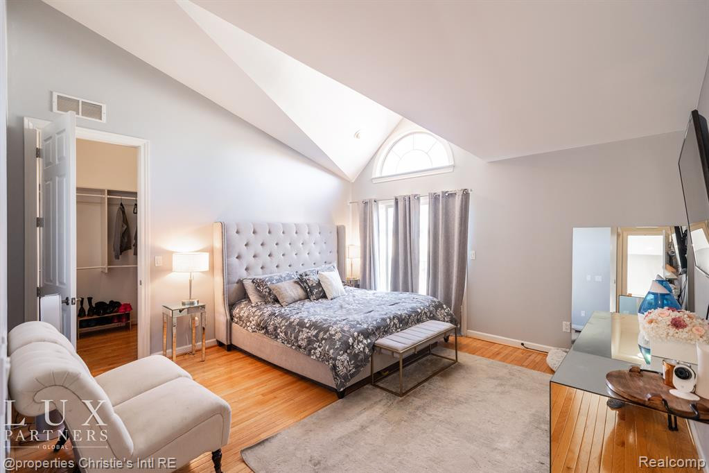 71 ADELAIDE Street, Detroit, MI 48201 — Photo 8