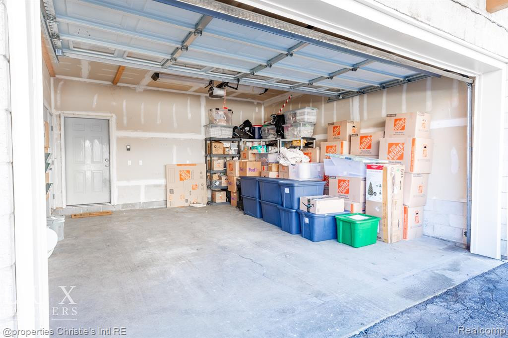 71 ADELAIDE Street, Detroit, MI 48201 — Photo 14