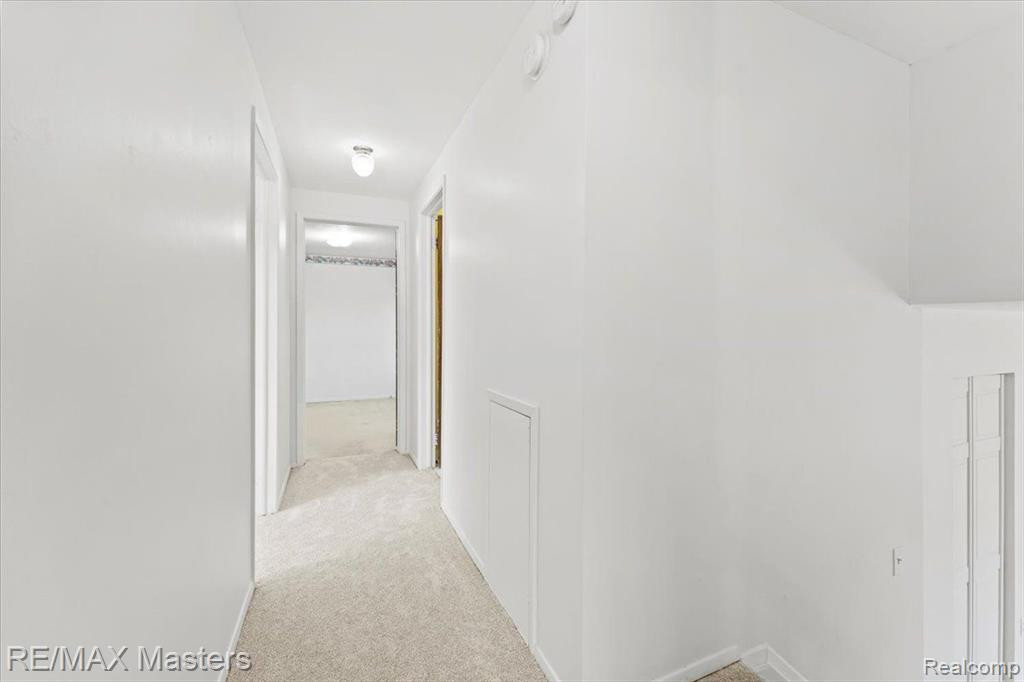 653 DANE Drive, Monroe, MI 48162 — Photo 9