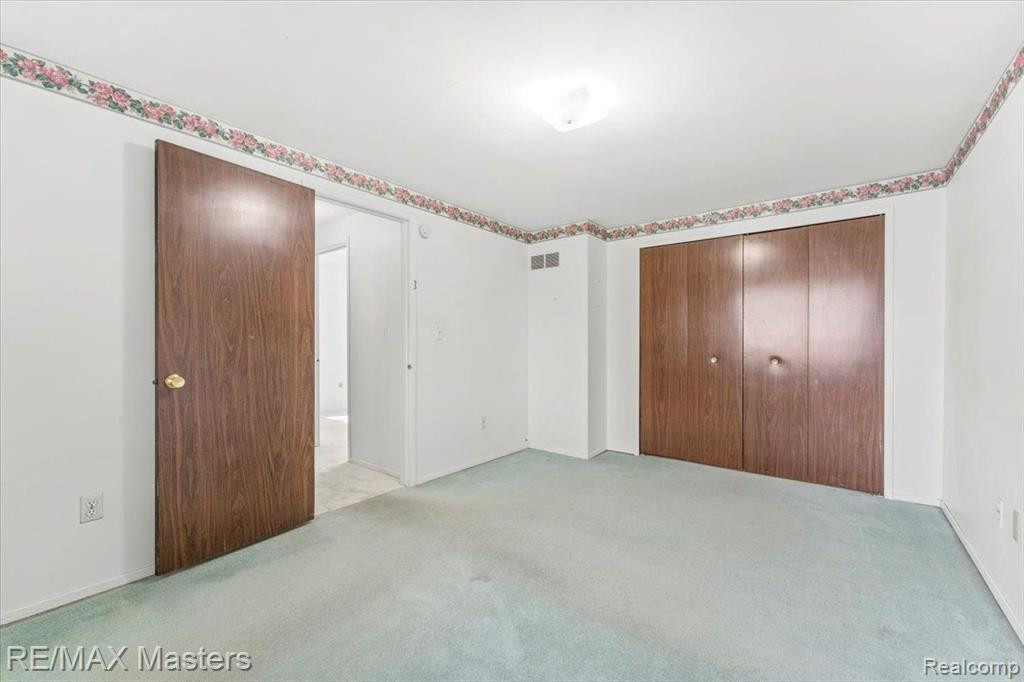 653 DANE Drive, Monroe, MI 48162 — Photo 11