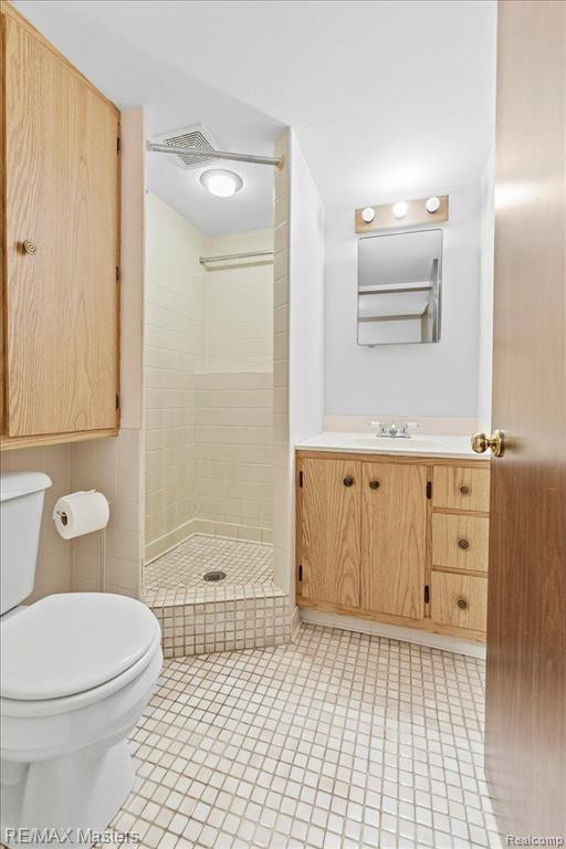 653 DANE Drive, Monroe, MI 48162 — Photo 18