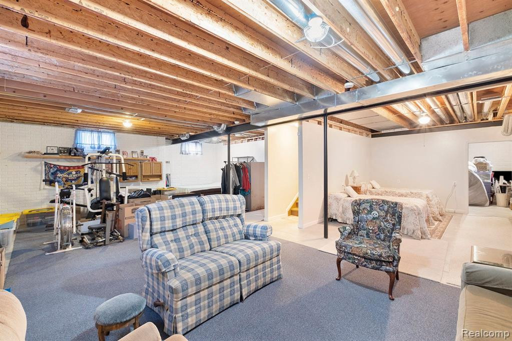 7355 CROSS CREEK Drive, Swartz Creek, MI 48473 — Photo 19