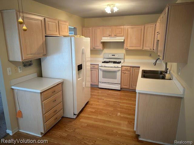 111 QUAIL Ct, Capac, MI 48014 — Photo 4