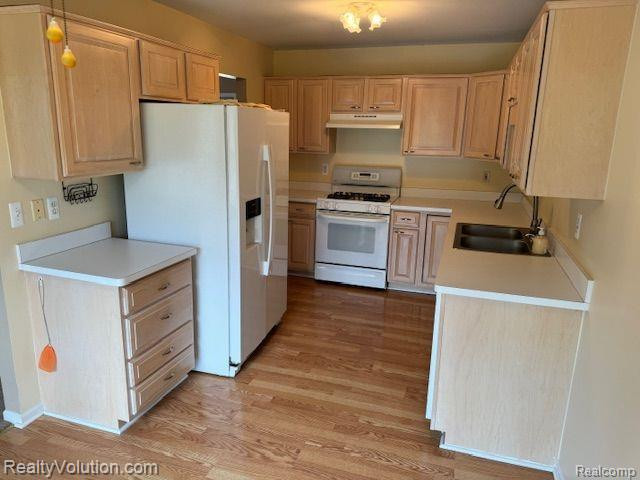 111 QUAIL Ct, Capac, MI 48014 — Photo 5