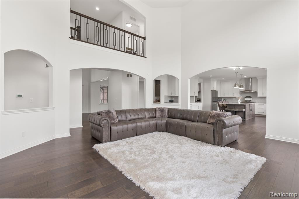 48347 LA LONA Drive, Utica, MI 48315 — Photo 14
