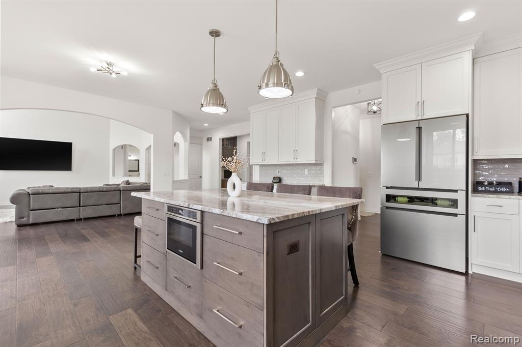48347 LA LONA Drive, Utica, MI 48315 — Photo 20