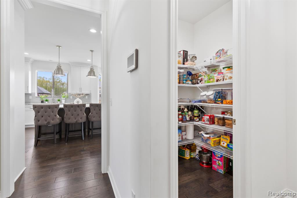 48347 LA LONA Drive, Utica, MI 48315 — Photo 27