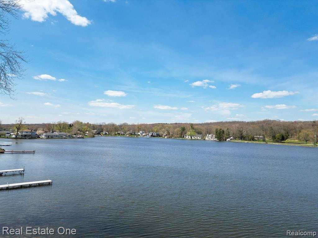 8972 Tackles Drive, White Lake, MI — Photo 18
