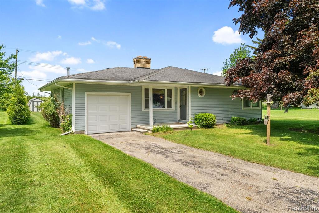 5760 UNION Street, Lexington, MI 48450 — front exterior