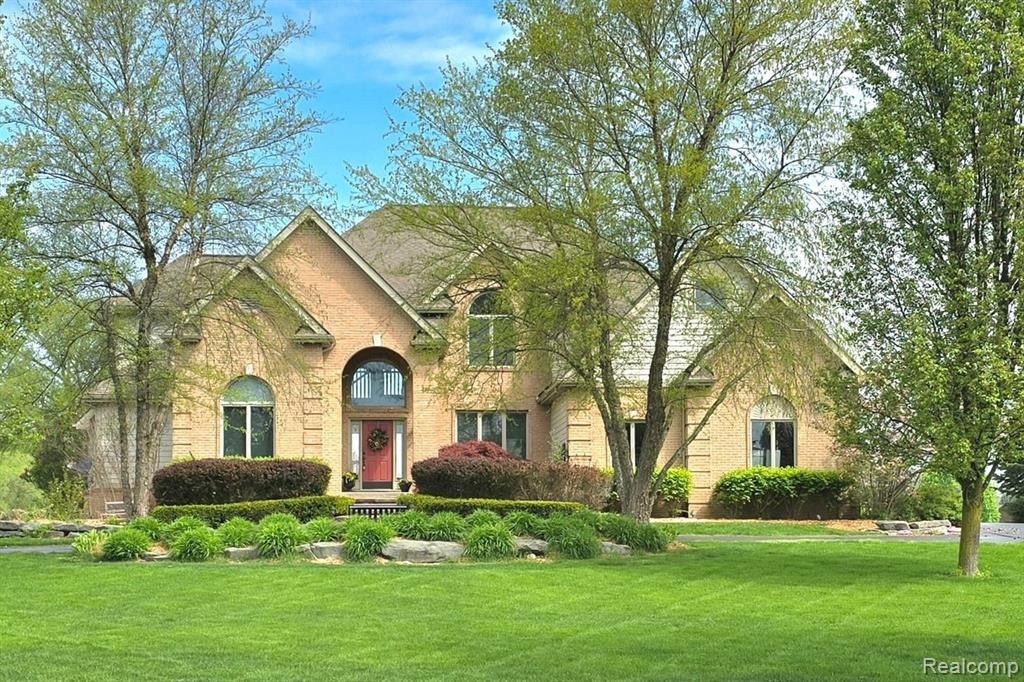 8746 S Shore Drive, Clarkston, MI 48348 — Photo 3