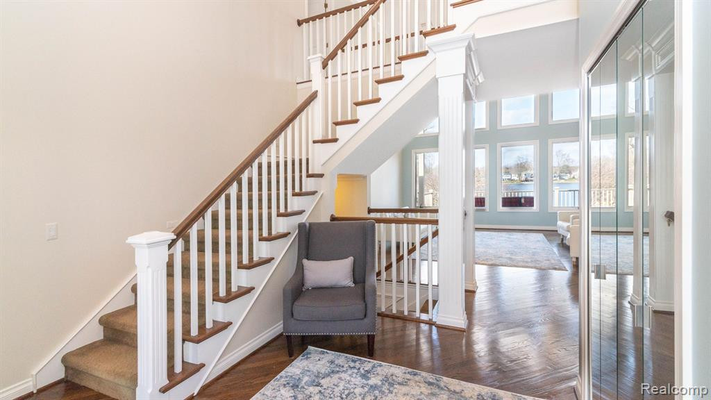 8746 S Shore Drive, Clarkston, MI 48348 — Photo 13