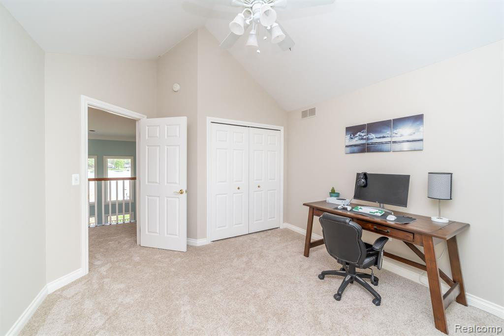 8746 S Shore Drive, Clarkston, MI 48348 — Photo 45