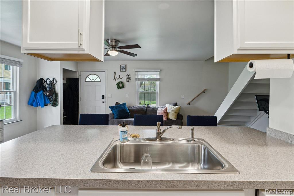 1665 WINGATE Boulevard, Ypsilanti, MI 48198 — Photo 14