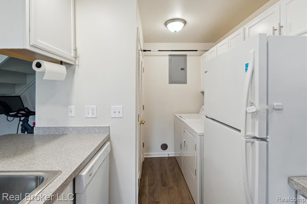 1665 WINGATE Boulevard, Ypsilanti, MI 48198 — Photo 15