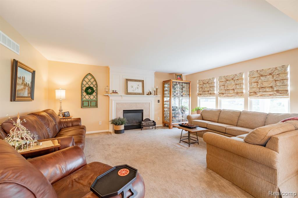 48958 FIFTH Avenue, Canton, MI 48188 — Photo 17