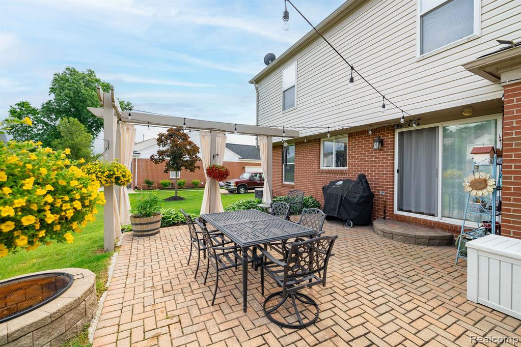 48958 FIFTH Avenue, Canton, MI 48188 — Photo 44